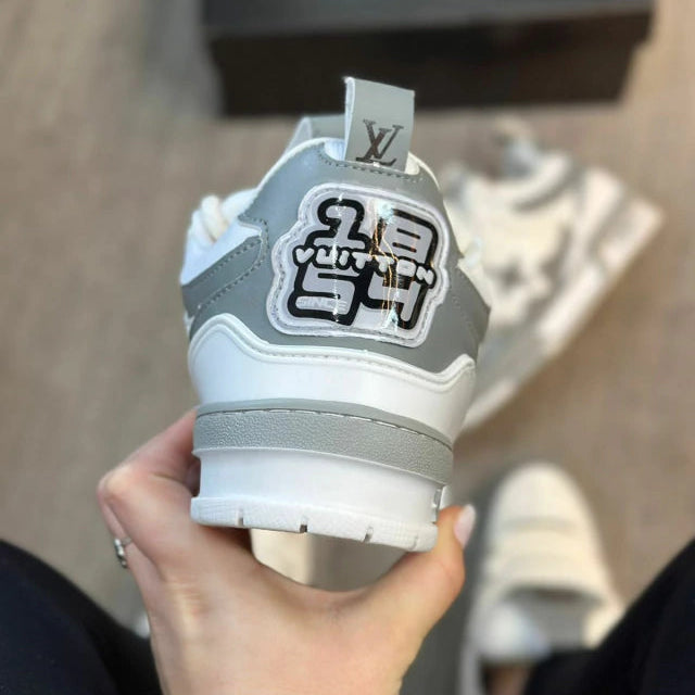 Modelo Lv Cinza + Brinde Exclusivo