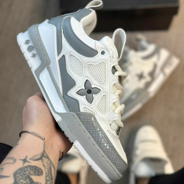 Modelo Lv Cinza + Brinde Exclusivo